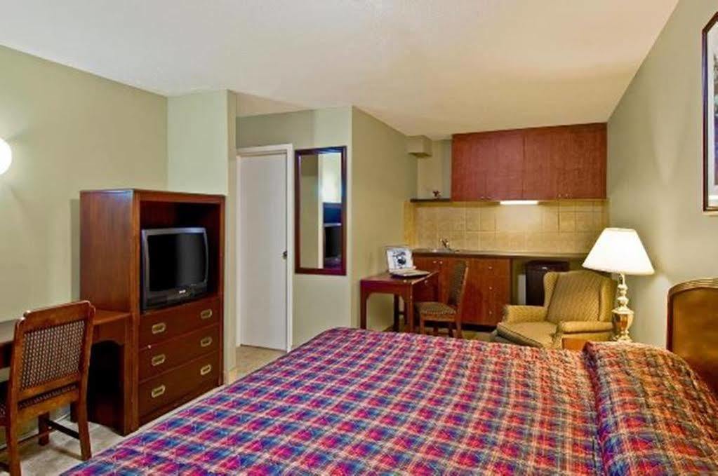 Burlington Inn